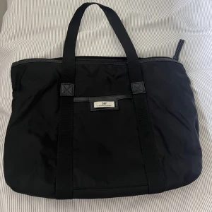 Day väska  - Den mindre modellen av Day väskorna!