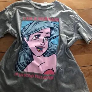 Ariel t-shirt från hm! Ganska använd ❤️❤️