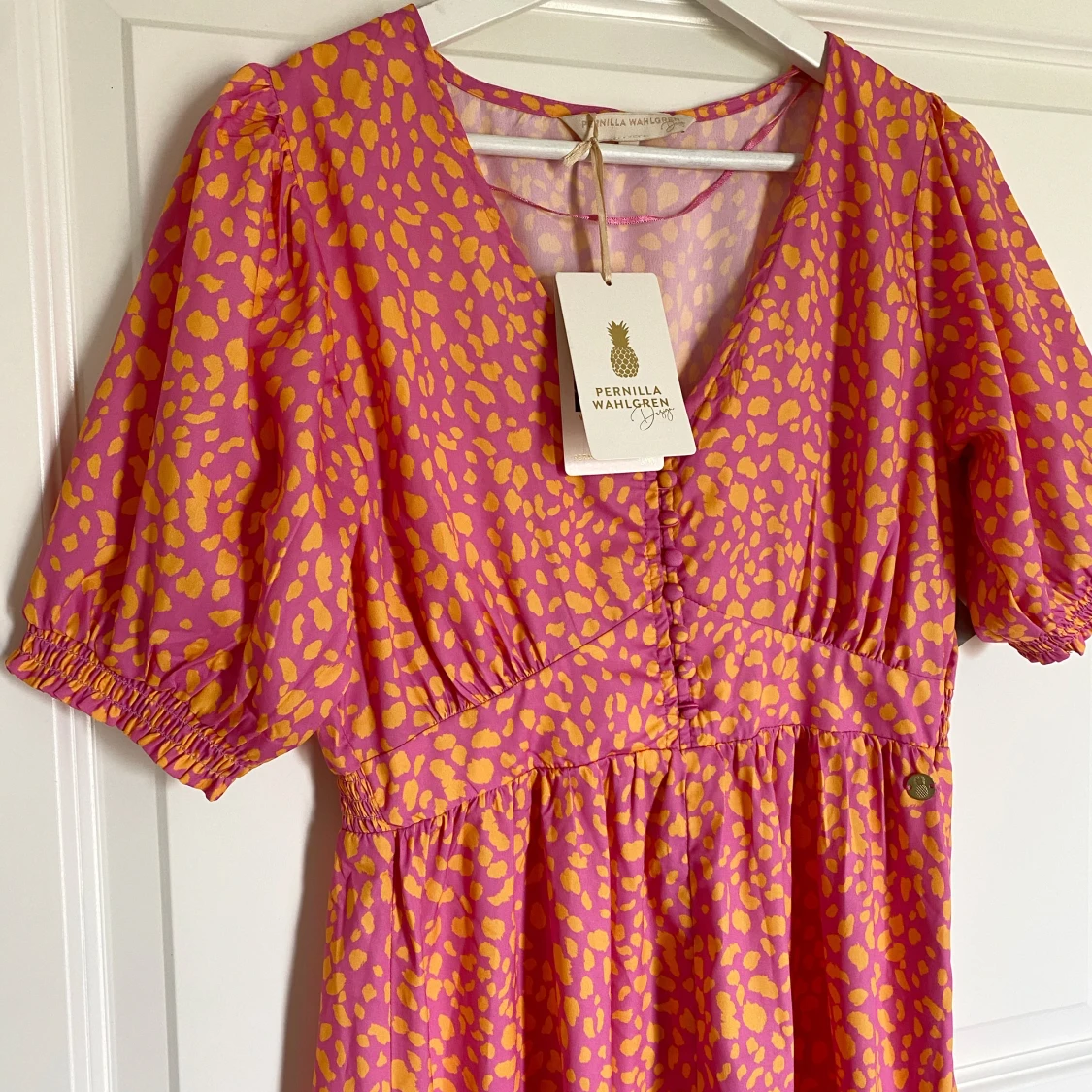 Klänning från Pernilla Wahlgren  - 90