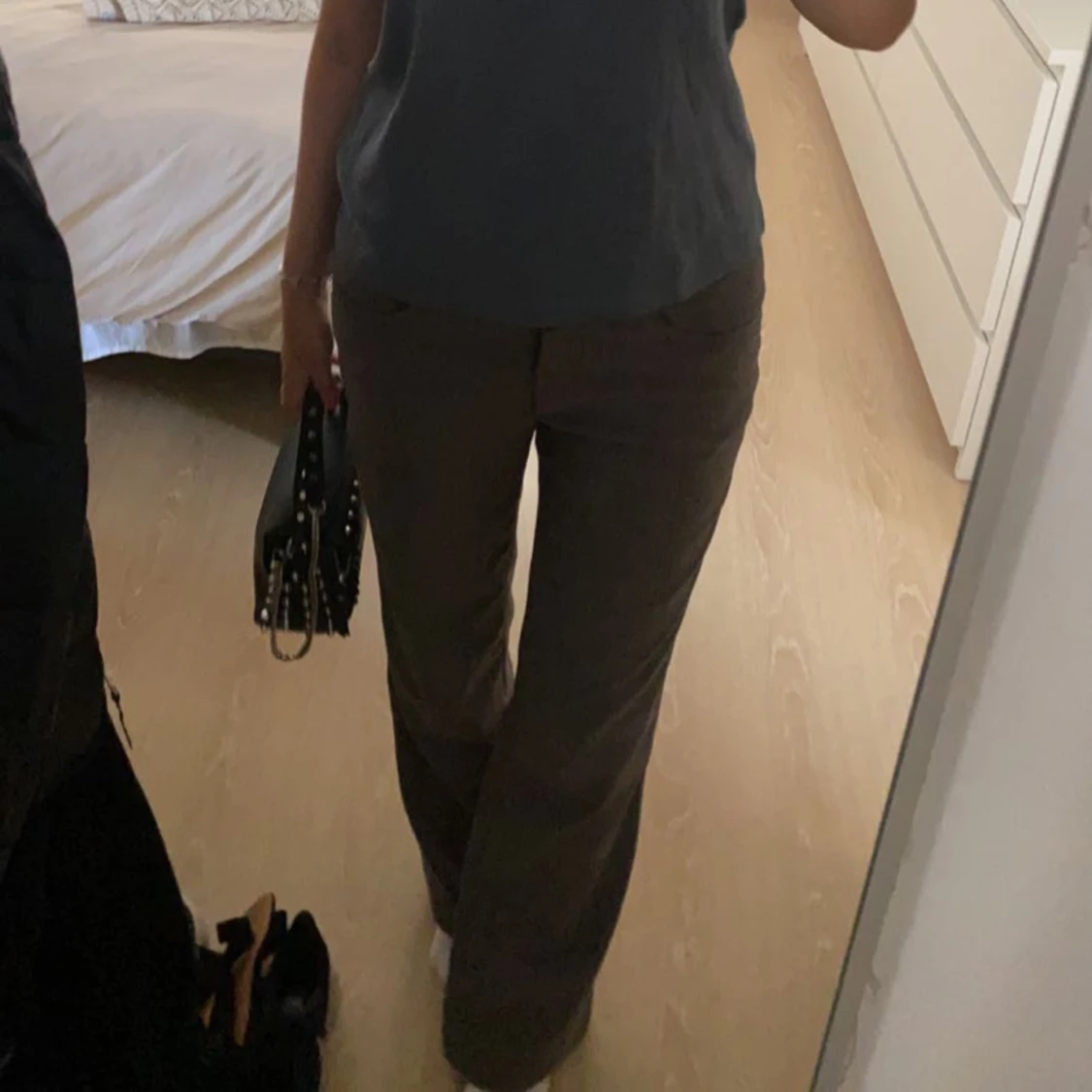 Lågmidjade kostymbyxor