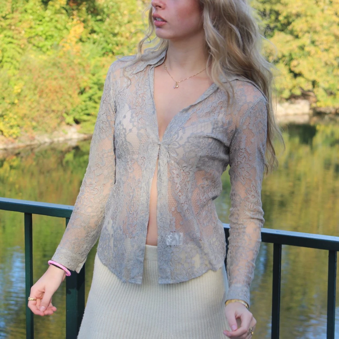 Green lace blouse - 91