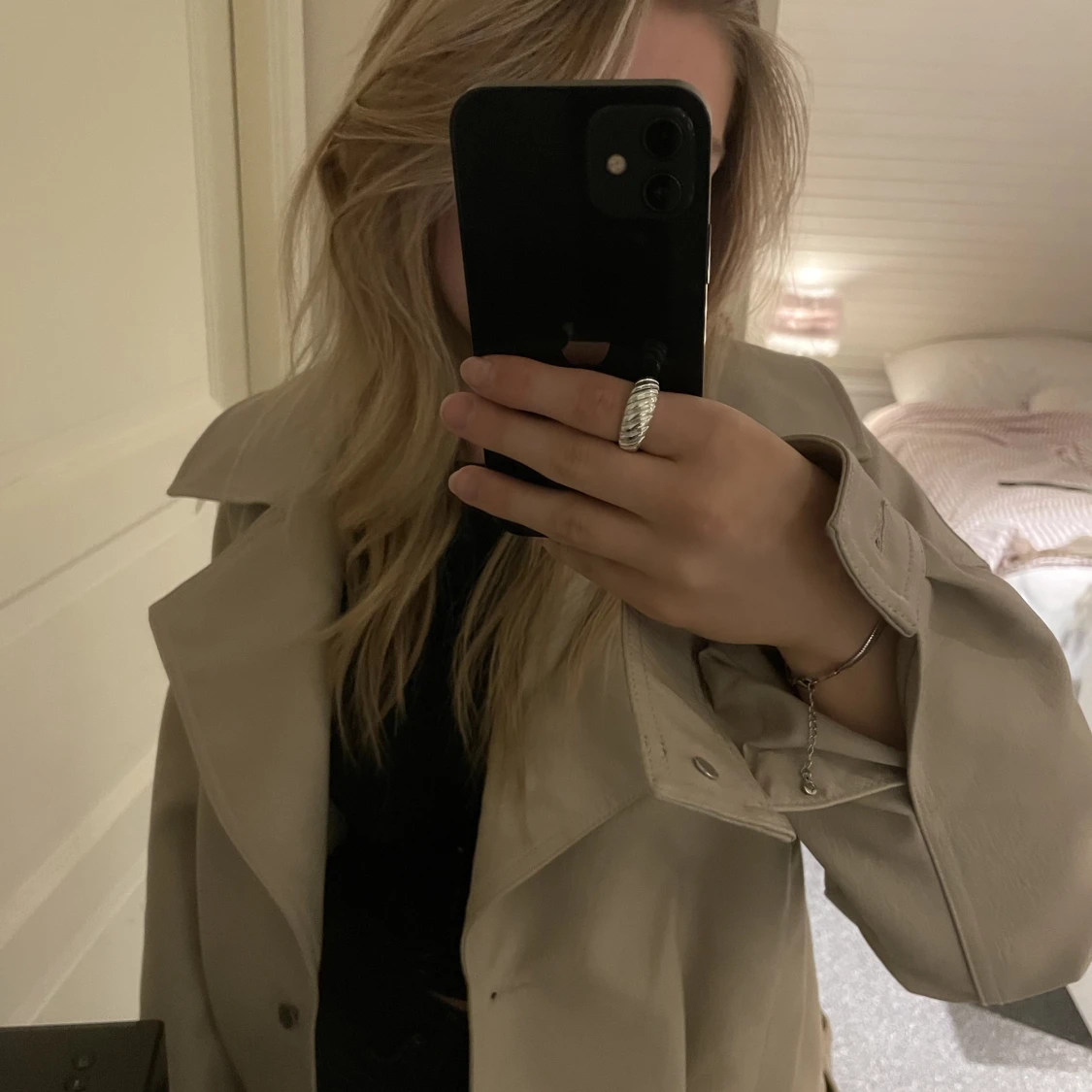 Beige skinnjacka - 90