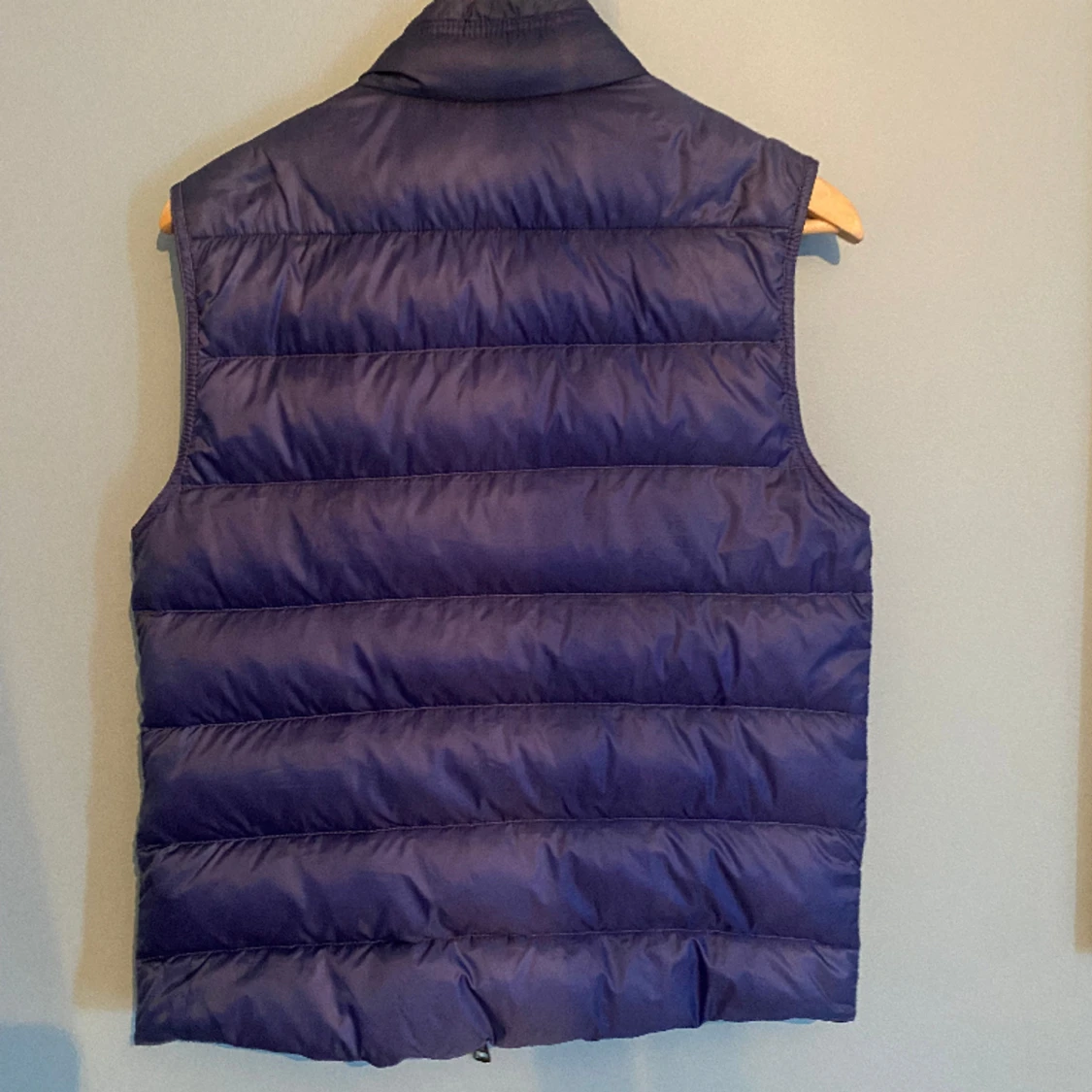 Moncler gui väst - 90