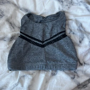 Sport BH - Fin Sport-BH. Använd men i bra skick!