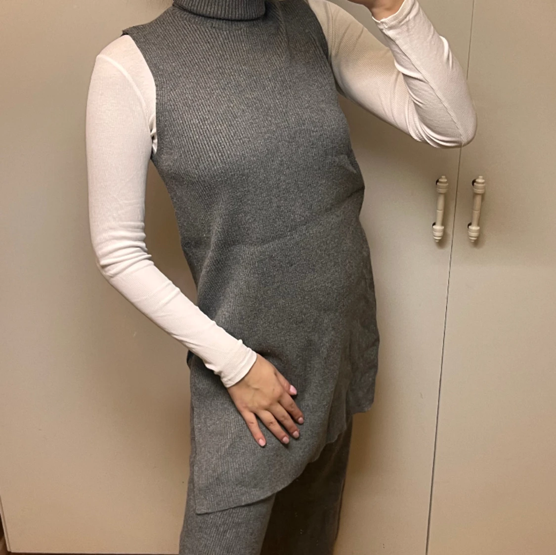 Knitted wool set - 91