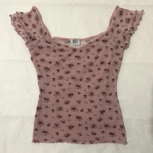 vintage topp - Vintage meshtopp med fina detaljer <3 // använd gärna köp nu! 
