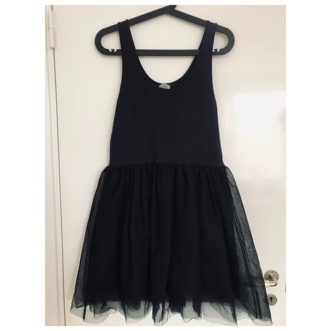 Svart klänning med tyll