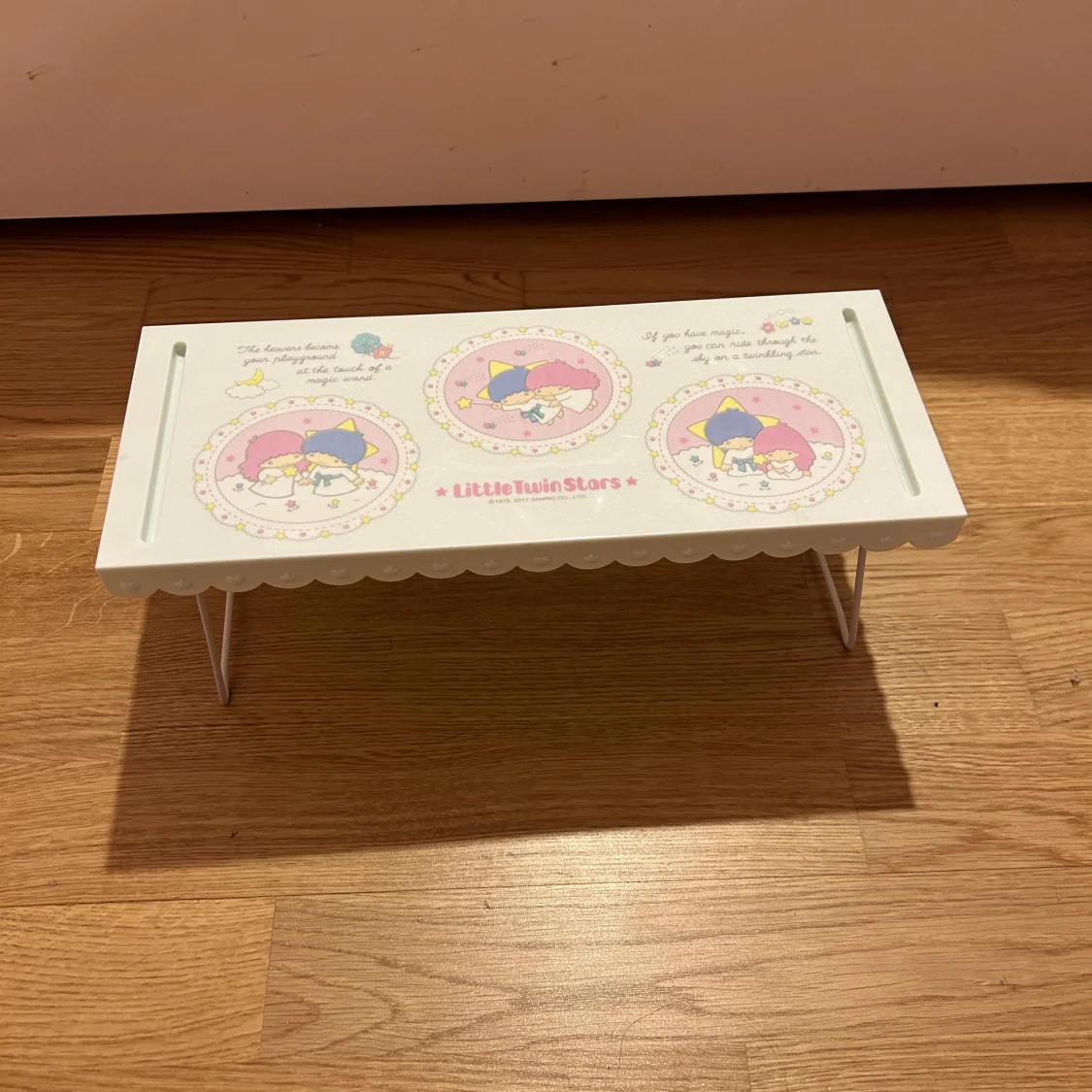 Sanrio brickbord/ hylla 
