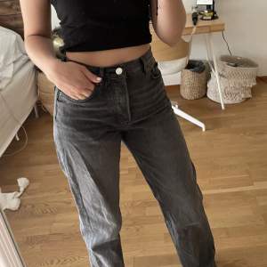 Coola Boyfriend jeans från Gina tricot💗sköna!