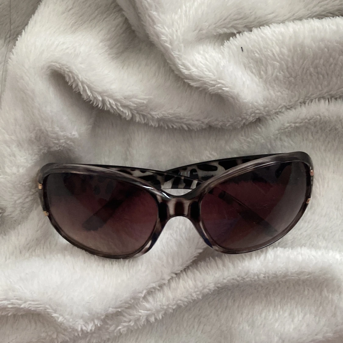 Leopard solglasögon