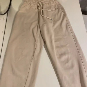 Mjukisbyxor - Supersköna mjukisar som har blivit för små 