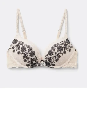 Intimissimi bh 80c med brodyr  - Köpt på plick men inte använd mer än 3 gånger själv . Samma modell sol goia
