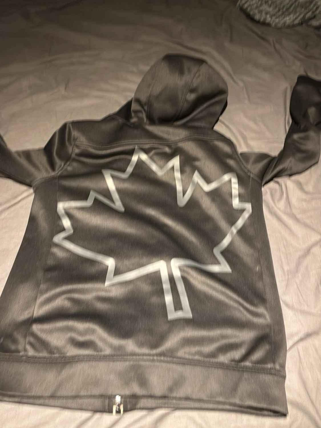 Svart hoodie Zenith Canada - 1