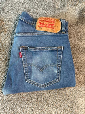 Levi's 501  - Levi’s 501||Skick 9/10||Storlek W31/L32||Modell 501||Skriv vid minsta fundering||