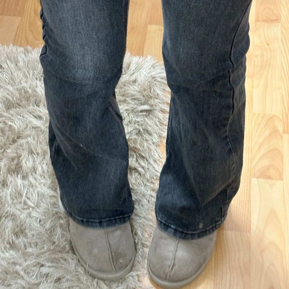 Mörkgrå bootcut jeans - 1