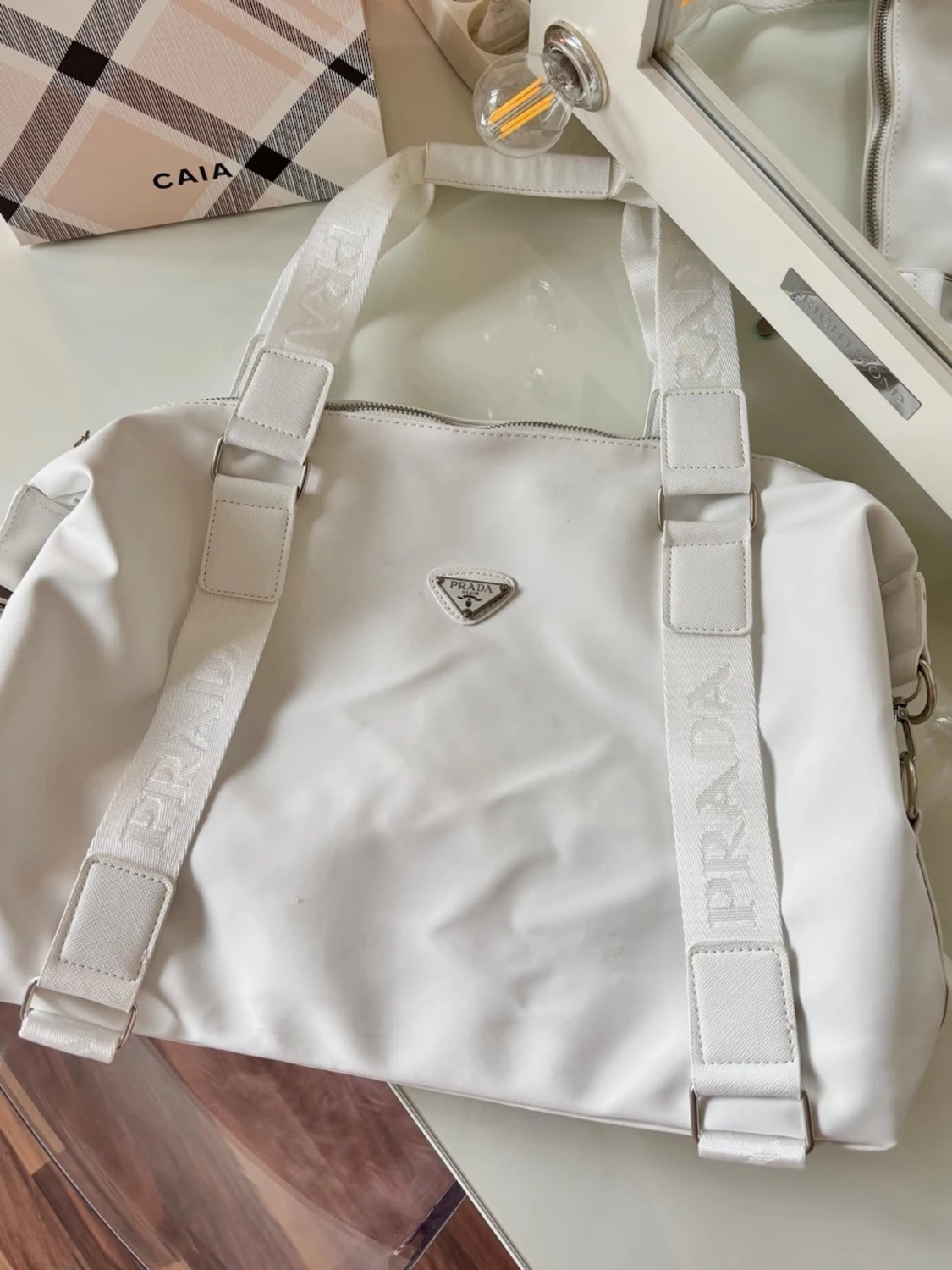 Prada väska