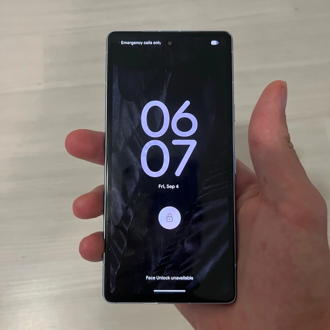 Google pixel 7A - 3