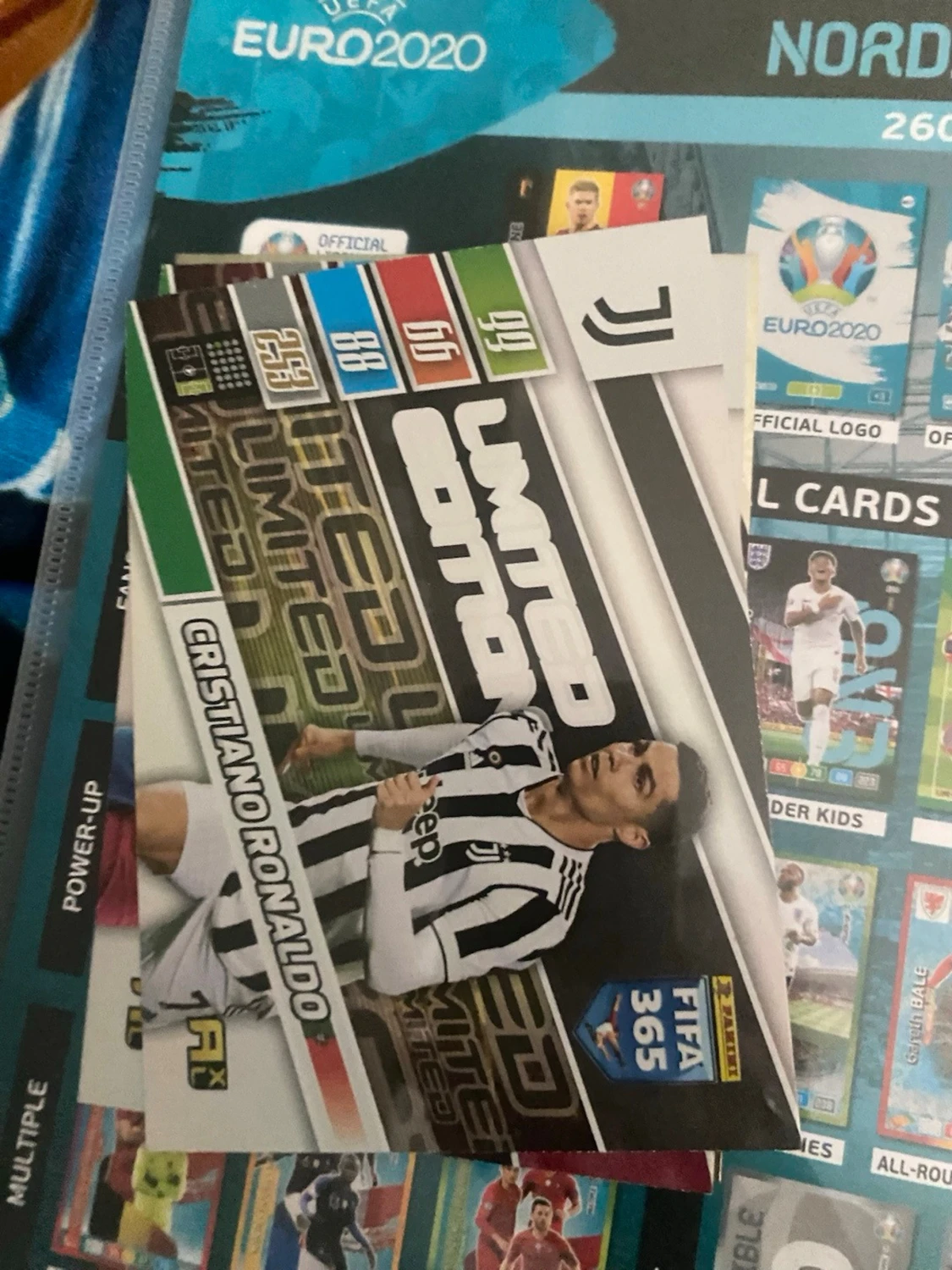 Samling Panini fotbollskort Limited Edition - 5