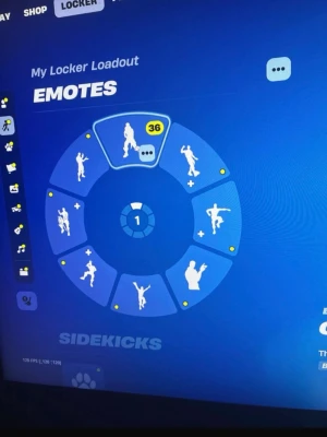 Extremt stacked Fortnite konto med 300 skins - Riktigt stackat Fortnite konto som är mitt ”main konto” som jag spelat på hela Fortnite tiden. 2018-2026. Ni får skriva om ni vill ha flera bilder på skins och allt. Tveka inte att höra av er