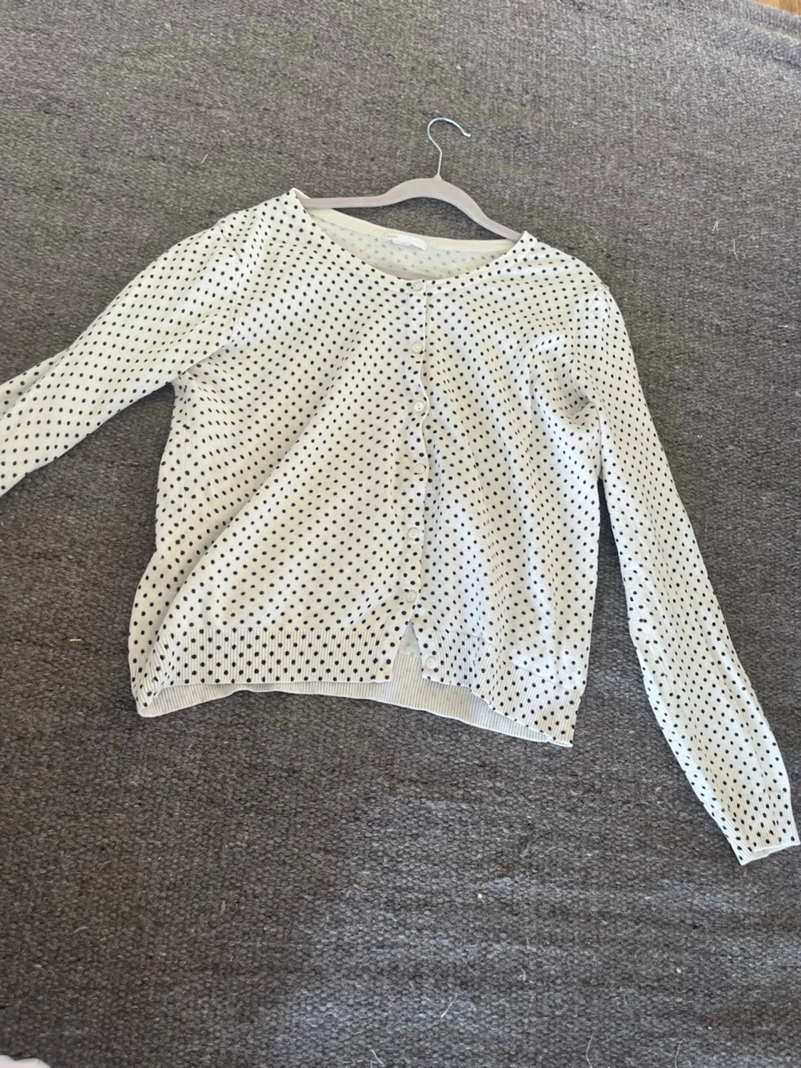 Prickig beige kofta från H&M - 2