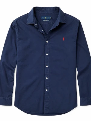 Ralph Lauren skjorta - Ralph Lauren skjorta i storleken M. Riktigt fint skick, använd fåtal gånger! Inga defekter. Hör av er vid frågor eller funderingar😊