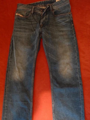 Diesel Jean Blå - Diesel waykee regular straight W30 L30.