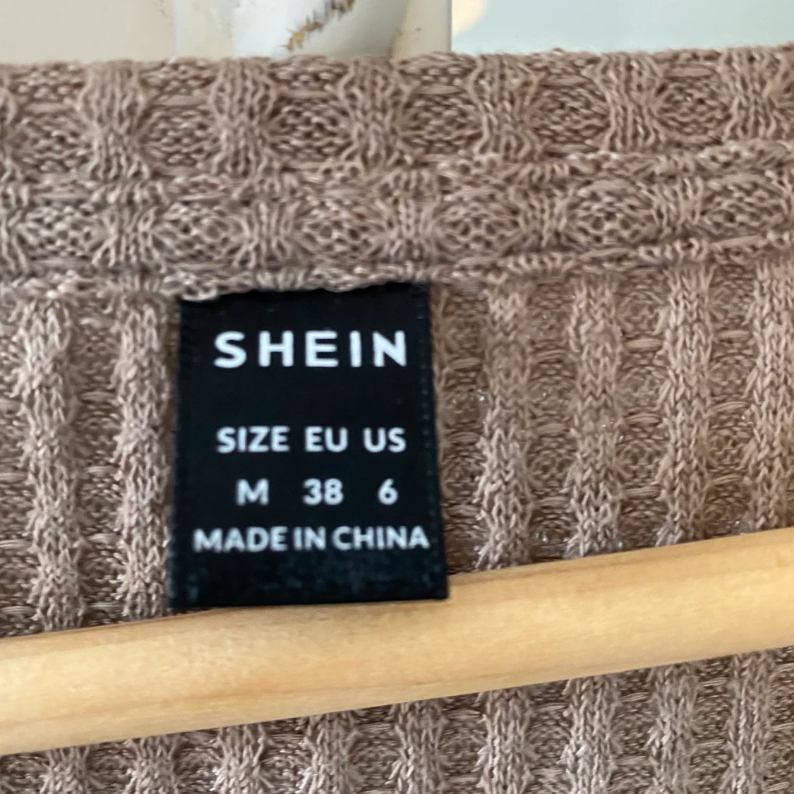 Tight tröja med knappar - 90