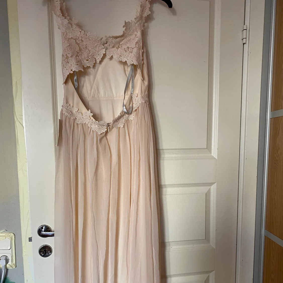 En moments klänning i storlek s/36 - 91