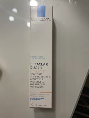 Effaclar  - Beställde fel från apoteket skulle beställa effaclar duo + den vita. Fick inte göra retur.