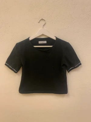 Dolcegabanna magtröja  - Fint skick 