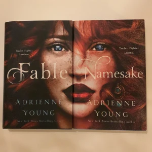 ”Fable” Böcker  - Båda böckerna, Fable & Namesake, i Fable serien av Adrienne Young. Båda böckerna är inbundna och i mycket bra skick!