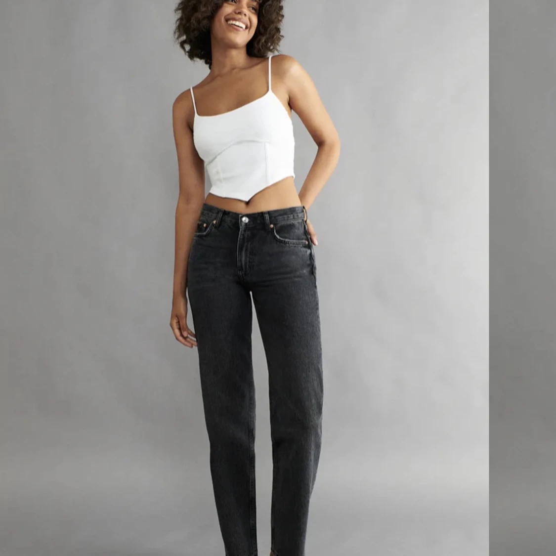 Low straight jeans 
