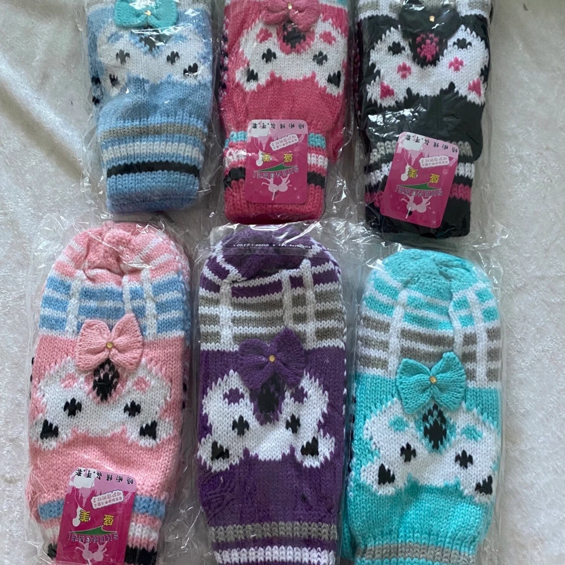 Stickade Vantar med fleece  - 91