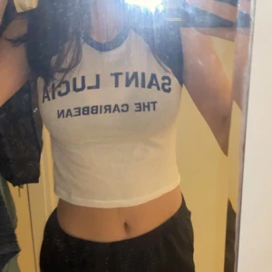 H&m  - Jätte fin topp från H&M 