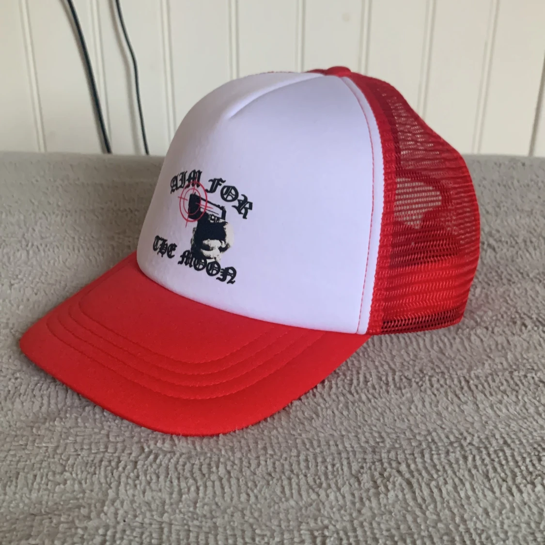 Aim for the moon keps