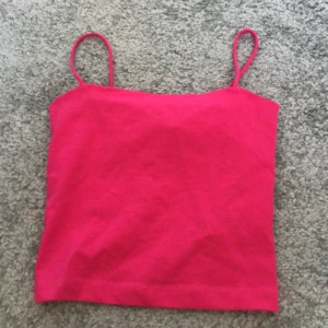 Gina linne - Linne från Gina! Aldrig använt! Frakt tillkommer på 14kr 