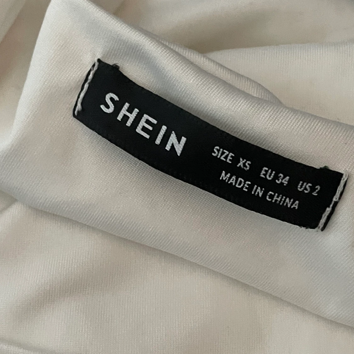 Fin vit klänning - 90