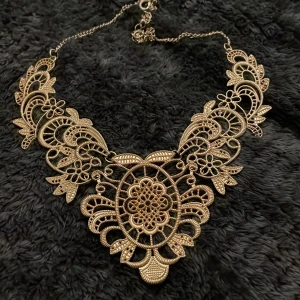 Guldhalsband  - Stort halsband 