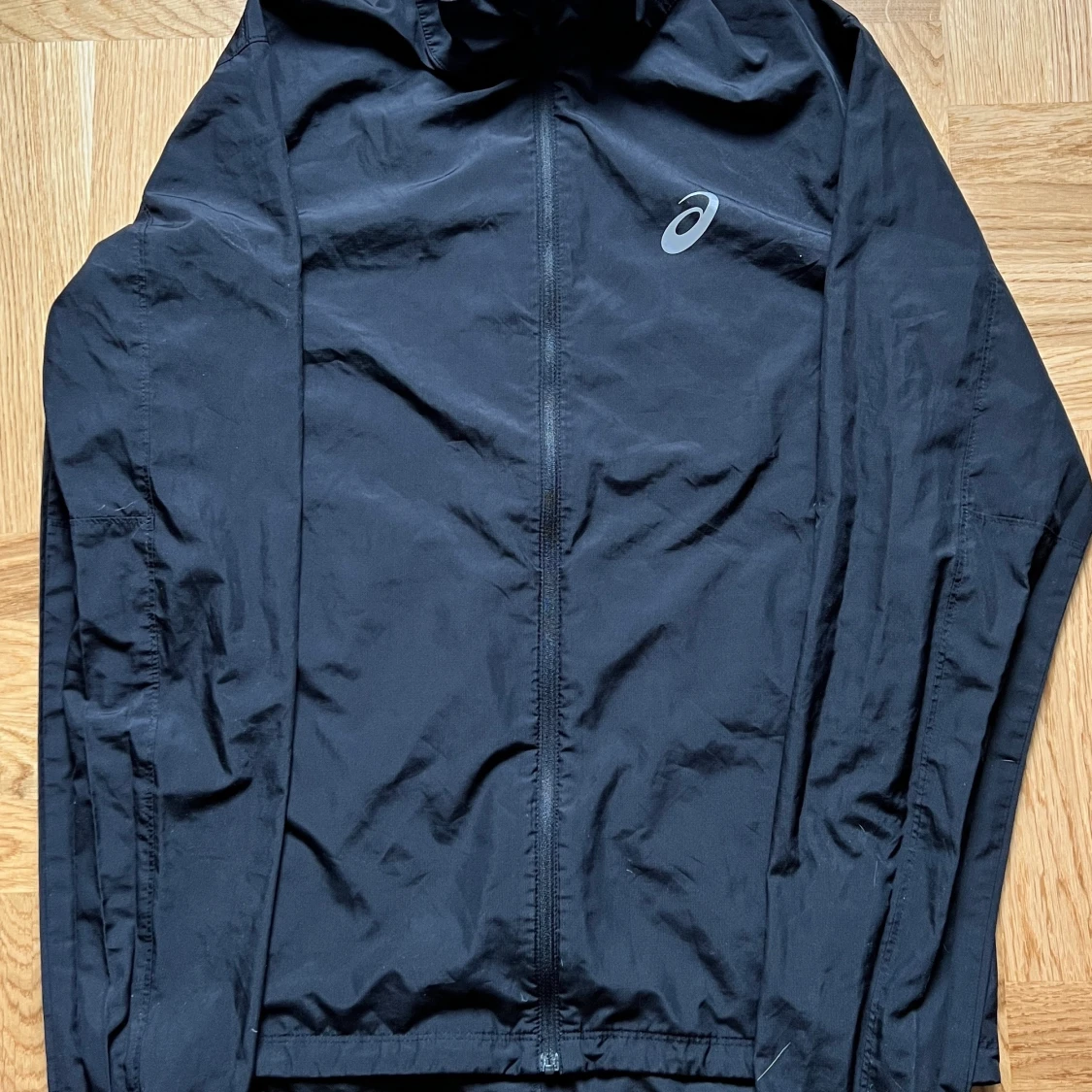 Asics jacka