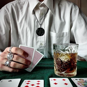 Iron alloy rings - Iron alloy ring  1st =50kr  All= 200kr För inviduella bilder på enskild ring , skriv privat ! 