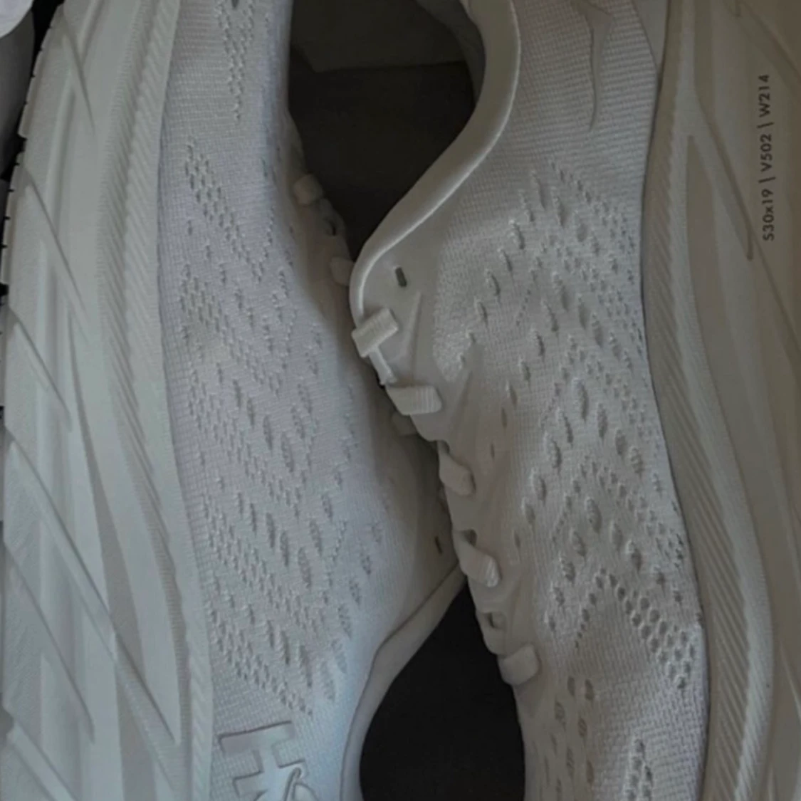 Hoka Clifton 8 sneakers