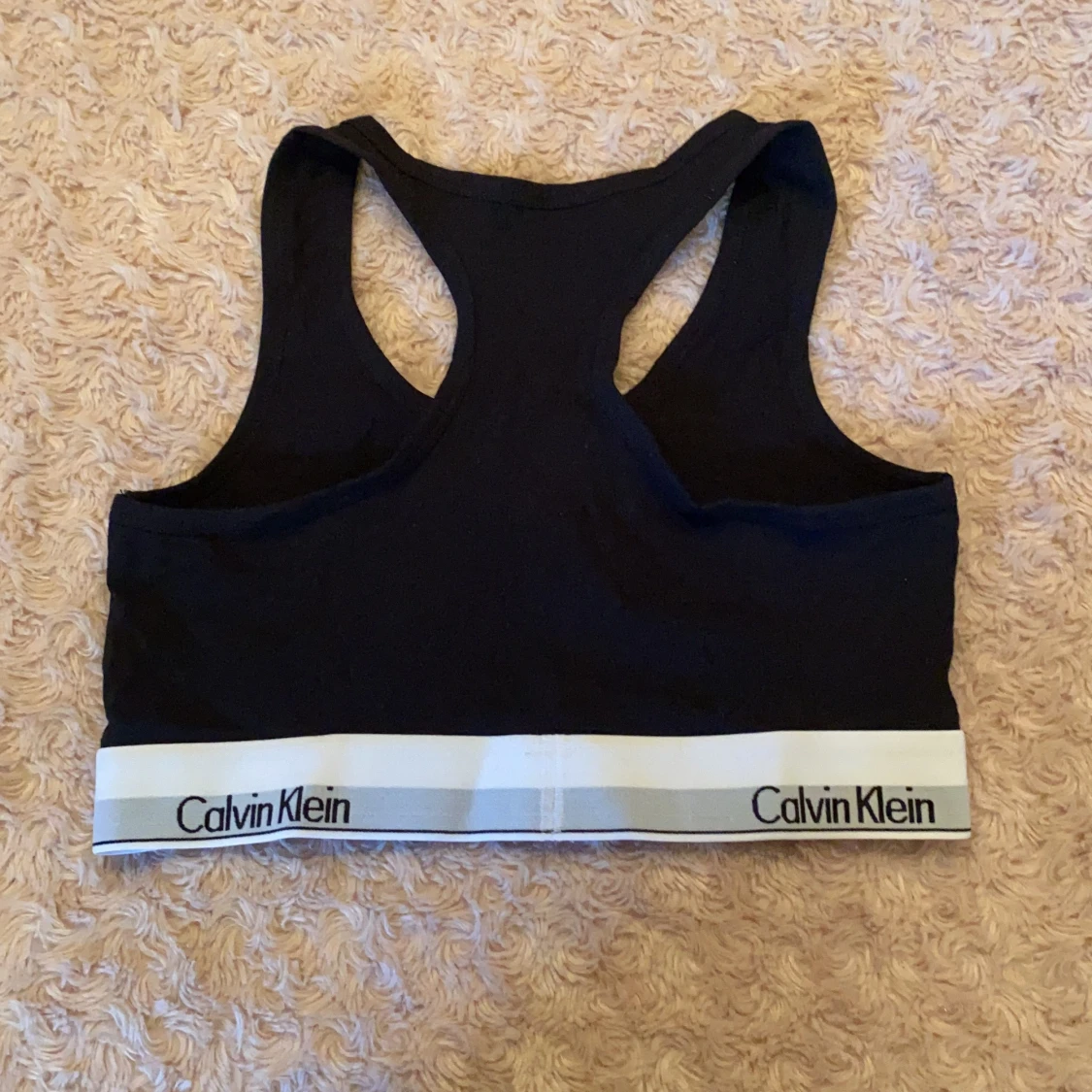 Calvin Klein - 90