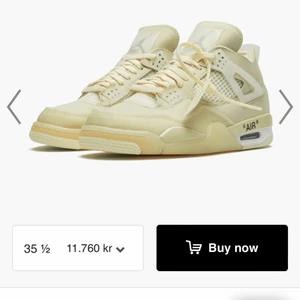 Nike air Jordan 4  - Säljer dessa Nike air Jordan 4 retro off-white skorna ! Den köptes för ett tag sedan för 11760 kr på restocks, skorna är i rätt bra skick. Dem är i storlek 38 men har töjt ut sig lite. Kom privat för fler bilder eller funderingar! 🙌🏼 