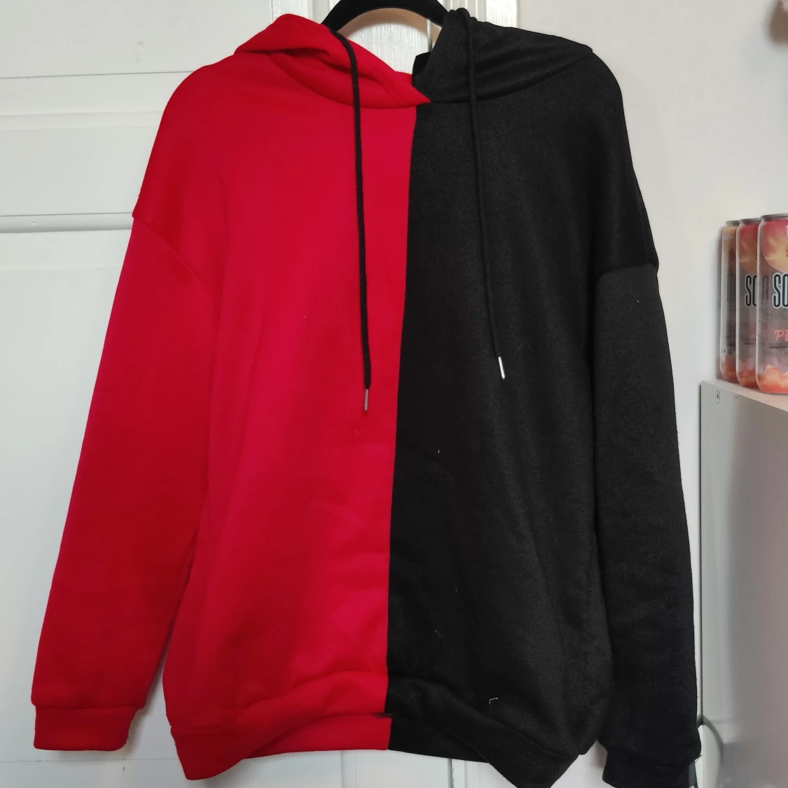 Cool hoodie till salu! - 90