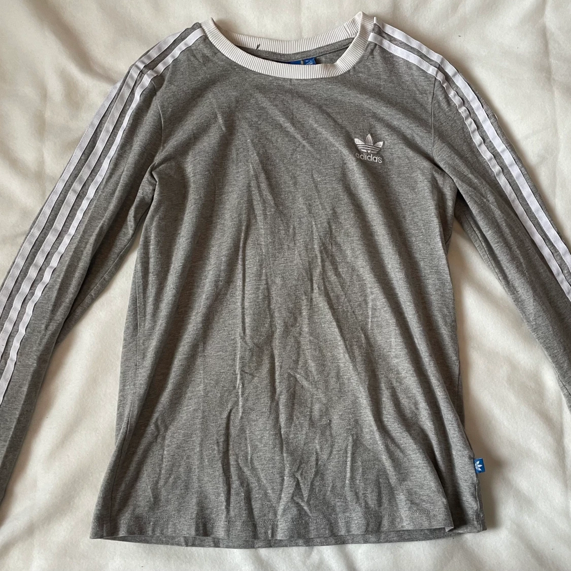 🌸 Tröja från Adidas 🌸 - 90