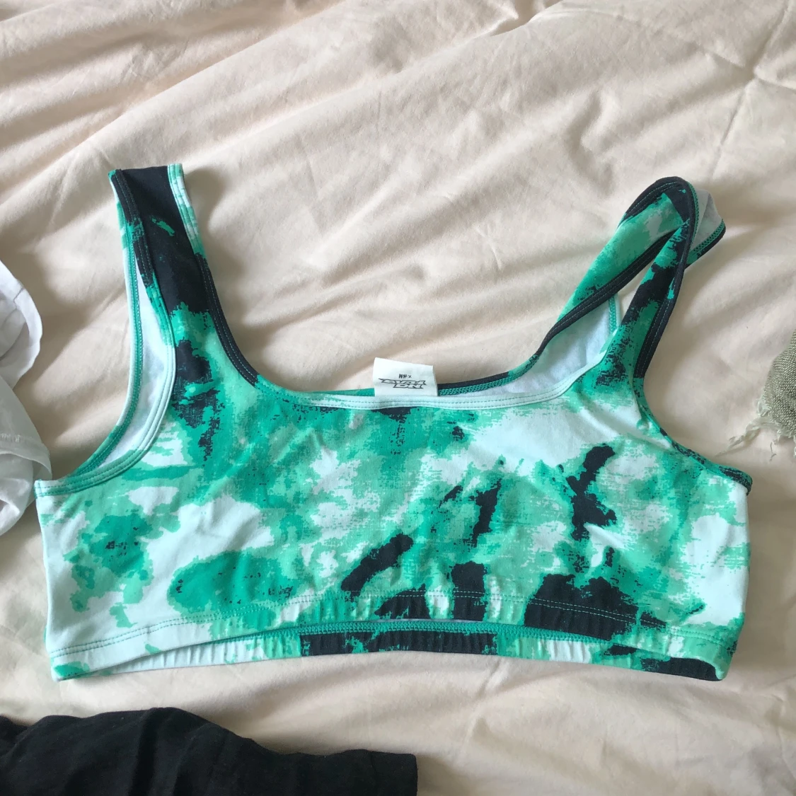 Grön svart topp  - 90