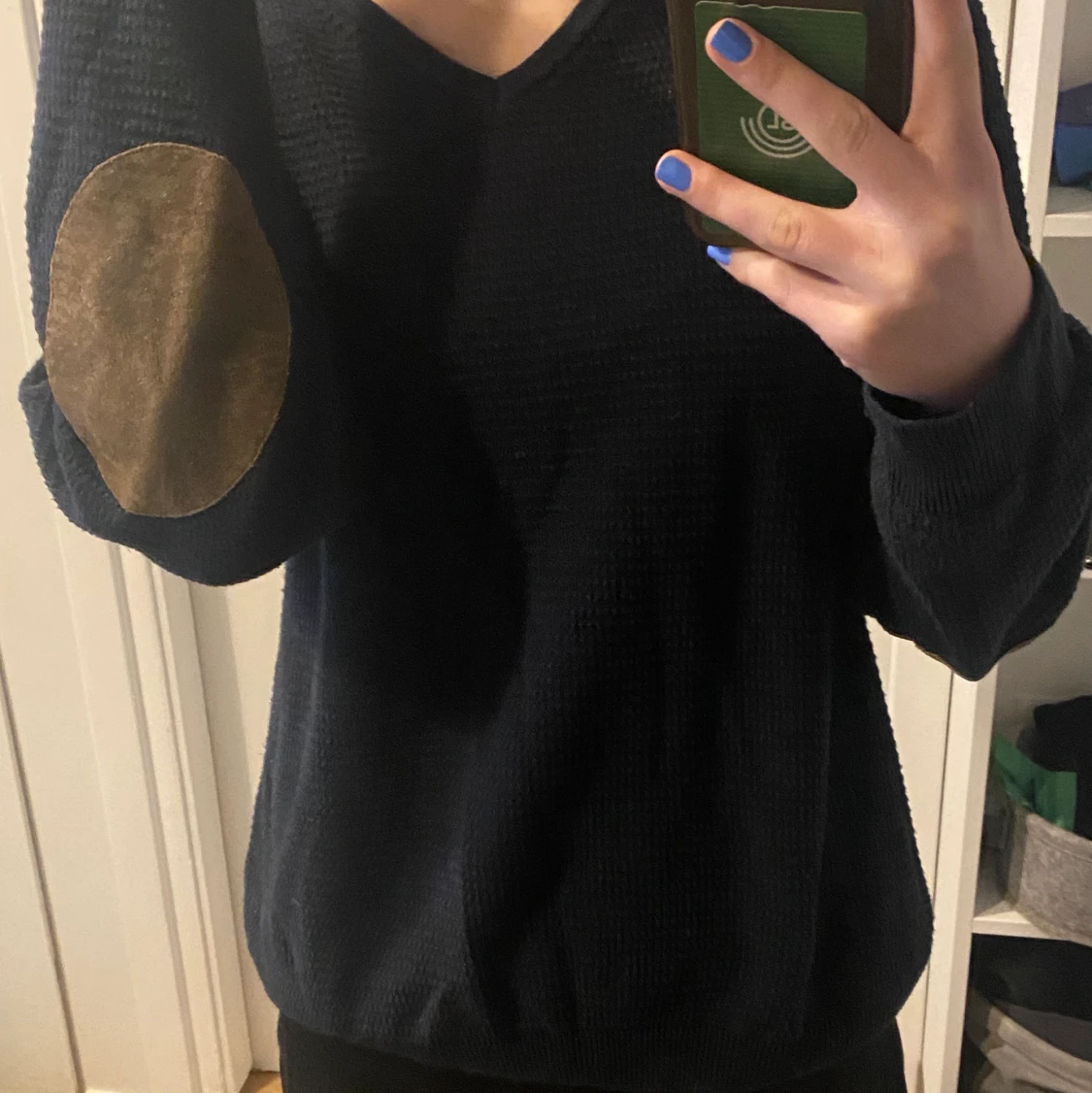 Blå stickad tröja - 90