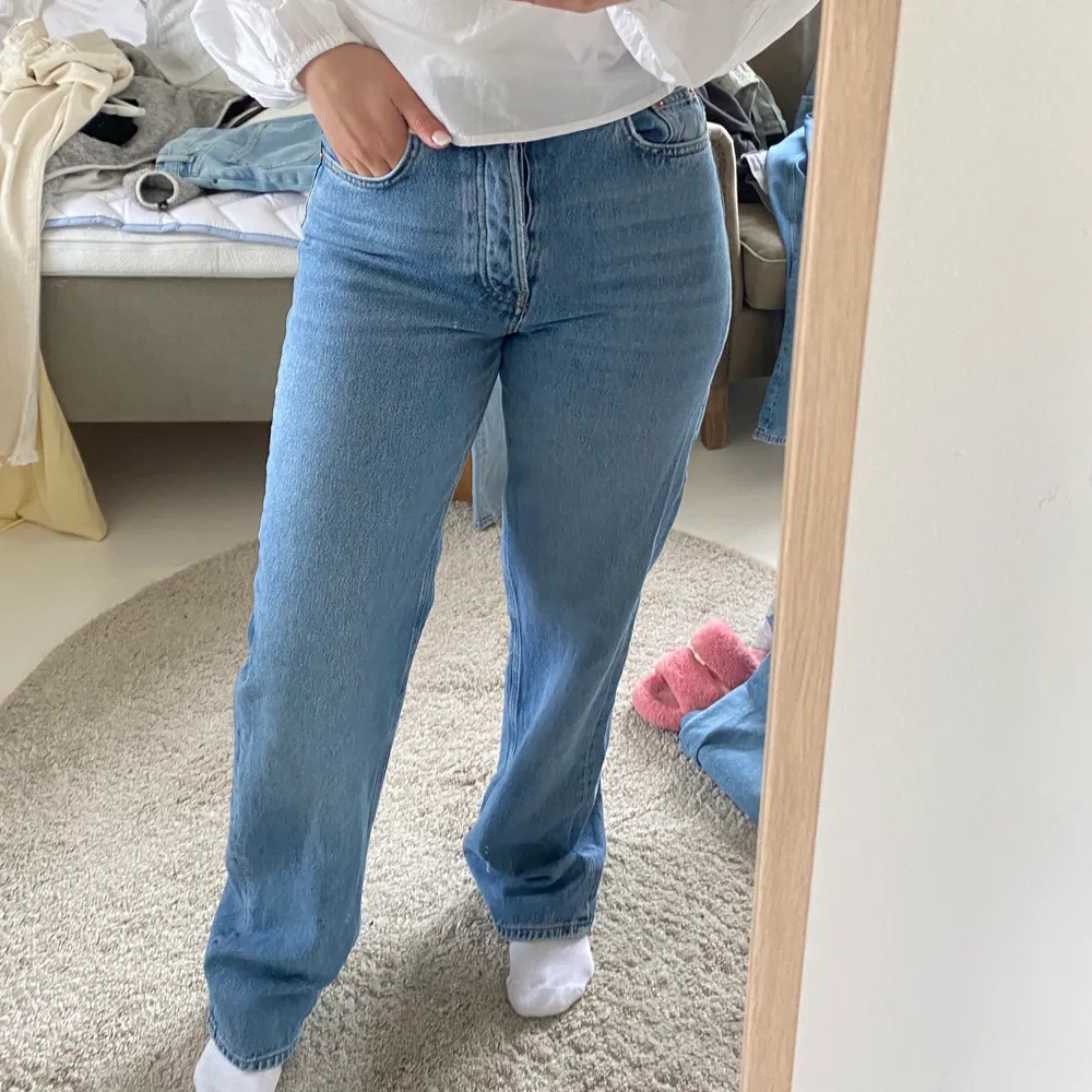 Jättefina jeans från GinaTricot ❤️. Jeans & Byxor.