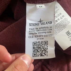 Stone Island Crewneck - Skick 7,5/10 (kom med ett bra pris så kan vi komma överens om ett gemensamt pris) 