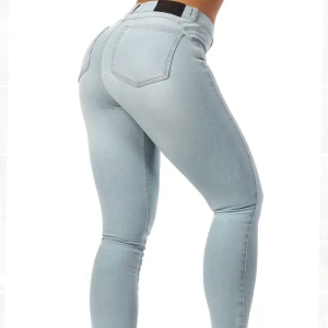 FITJEANS strl s - Jättefina superstretchiga jeans från Fitjeans. Säljes på grund av har många likadana. Aldrig använda, enbart testade därav nyskick. Passar mig perfekt som är XS/S i jeans och byxor. 